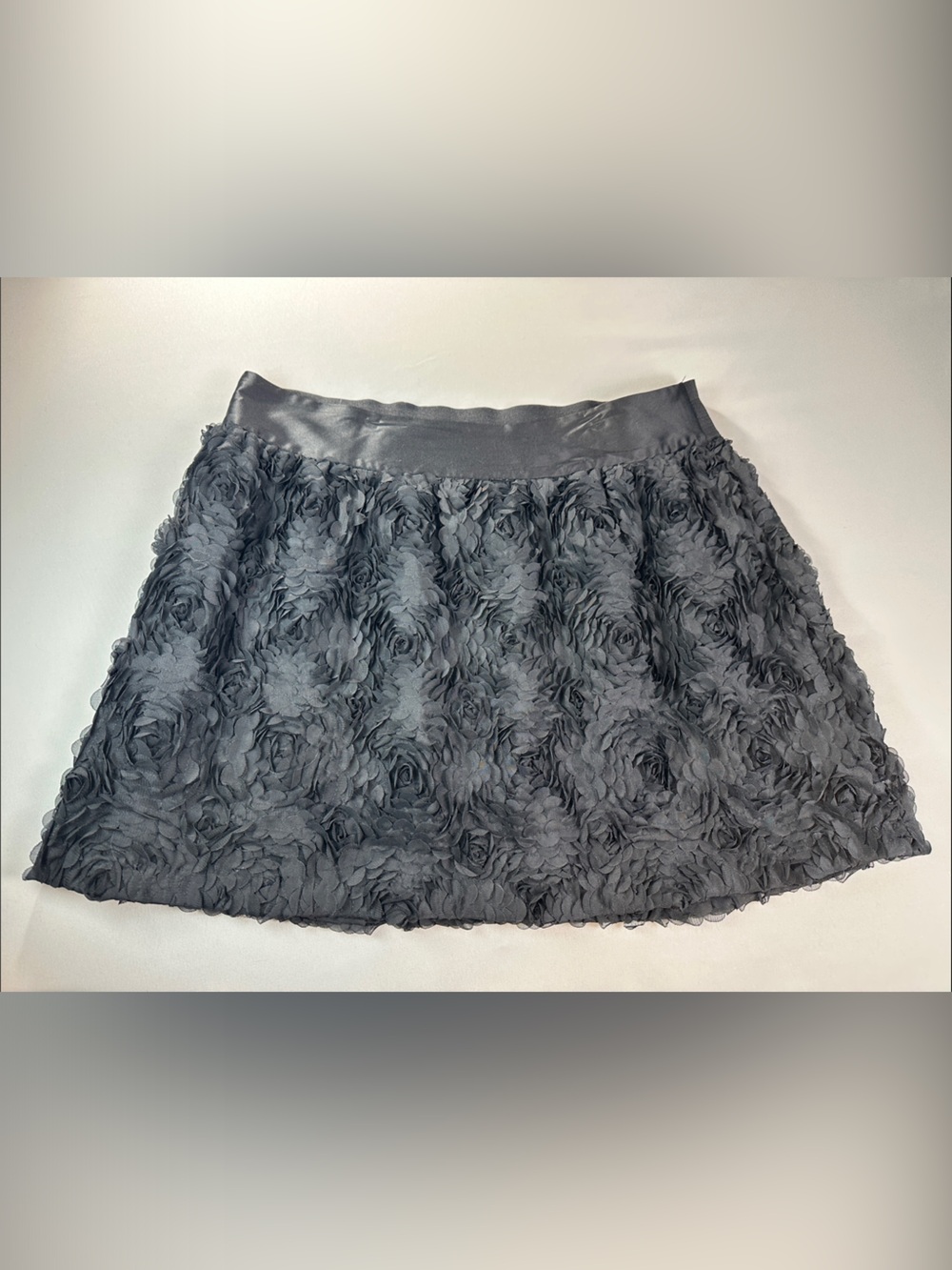 Maurices Skirt XL Short Black Rosette Floral Flower Pattern A-Line Lined